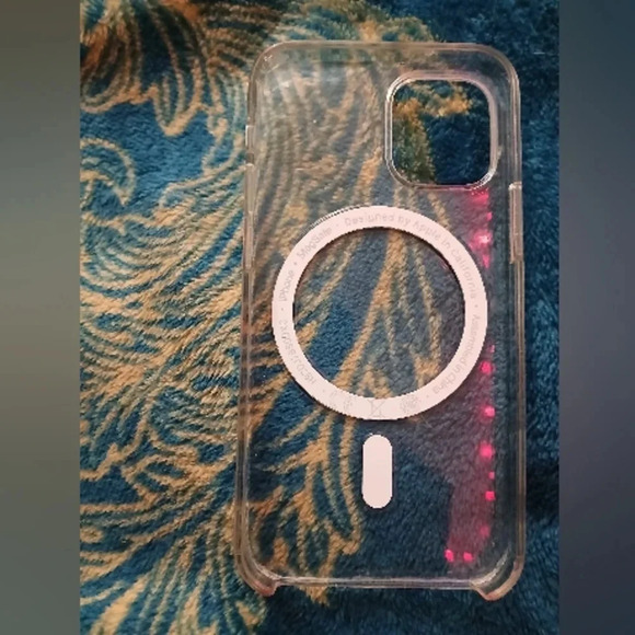 Mag safe iphone case - Picture 2 of 3